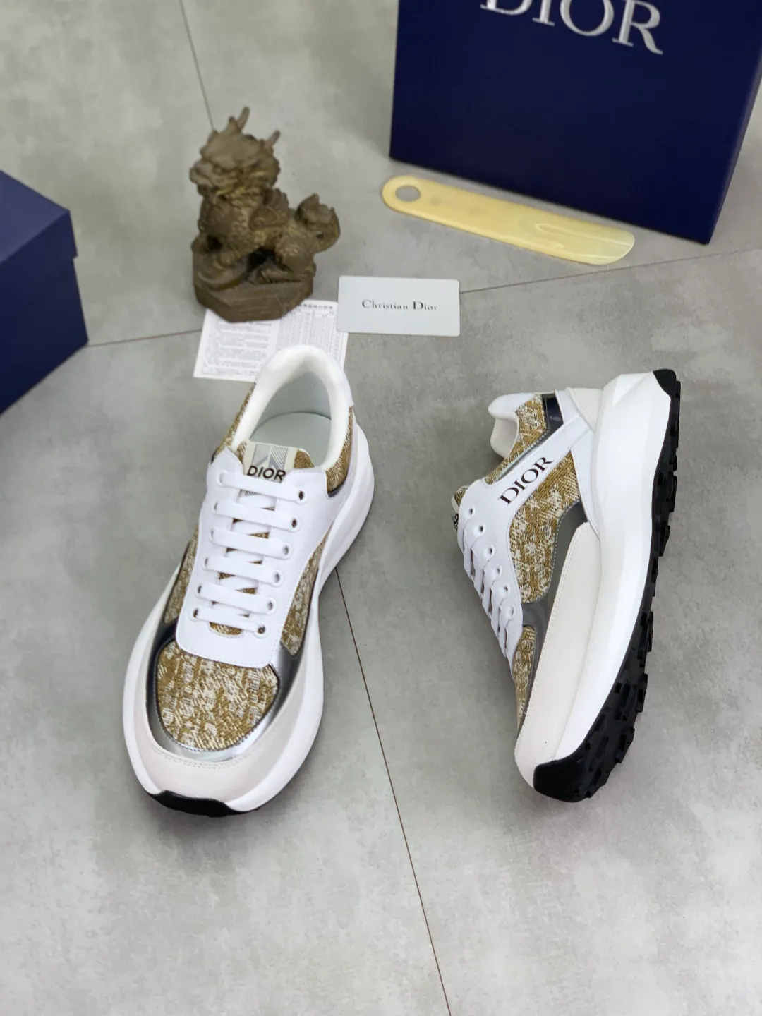 Men's Men's Shoes💰P420💰[New Style]🆘[Dior] 2025 Dior Original Lace-up Low-top Men's Shoes Classic casual shoes🔥This model is the official flagship model, with high quality and made by famous original designers. It is made of high-quality cowhide with original materials➕comfortable and breathable mesh lining➕pigskin insole. The perfect last shape and generous and fashionable design have attracted many consumers. Suitable for drivers to drive🚗. What you want is the best quality in the market. Color 4️⃣Code number: 38--44 (45 customized)